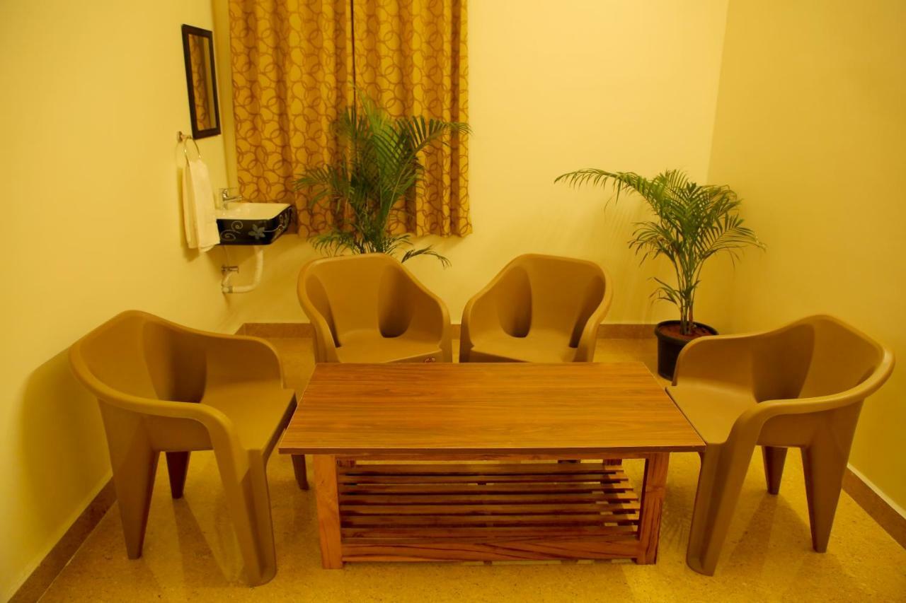 Bhavana Homestay Tirupati Exterior photo